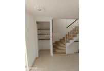 Casas, Alquiler, Calicanto - $2.200.000