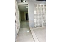 Locales y Bodegas, Alquiler, La Base