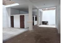 Locales y Bodegas, Alquiler, Caldas - $5.000.000