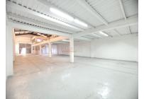 Locales y Bodegas, Alquiler, Los Cámbulos - $14.500.000