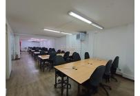 Oficinas y Consultorios, Alquiler, La Flora - $5.500.000