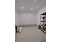 Locales y Bodegas, Venta, Bretaña - $550.000.000