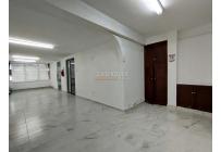 Oficinas y Consultorios, Alquiler, La Flora - $4.500.000