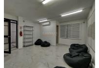 Oficinas y Consultorios, Alquiler, La Flora - $4.500.000