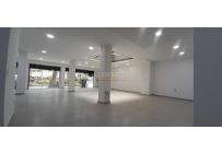 Locales y Bodegas, Alquiler, Capri - $10.500.000