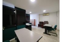 Oficinas y Consultorios, Alquiler, San Vicente - $2.600.000
