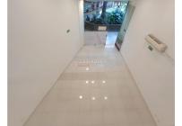 Locales y Bodegas, Alquiler, Centro Ccial. Unicentro - $13.000.000