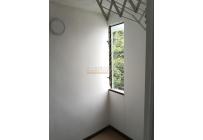 Apartamentos, Alquiler, Primero de Mayo - $1.600.000