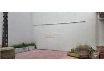 Locales y Bodegas, Alquiler, Granada - $7.500.000