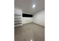 Locales y Bodegas, Alquiler, Eucarístico - $30.000.000