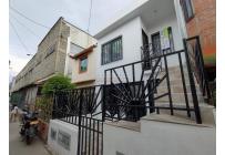 Casas, Alquiler, Floralia - $880.000