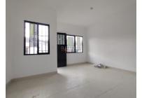 Casas, Alquiler, Floralia - $880.000