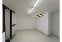 Locales y Bodegas, Alquiler, El Troncal - $5.500.000