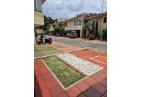 Casas, Venta, Guadalupe - $600.000.000