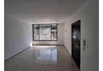 Oficinas y Consultorios, Alquiler, La Flora - $1.100.000
