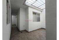 Casas, Alquiler, Champagñat - $2.200.000