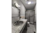 Casas, Alquiler, Champagñat - $2.200.000