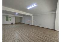 Locales y Bodegas, Alquiler, Miraflores - $2.300.000