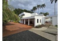 Locales y Bodegas, Venta, Ciudad Jardín - $2.500.000.000