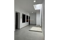 Oficinas y Consultorios, Alquiler, Centenario - $4.500.000