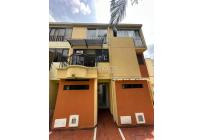 Casas, Venta, Primero de Mayo - $365.000.000