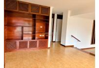 Apartamentos, Venta, Versalles - $585.000.000