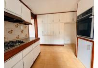 Apartamentos, Venta, Versalles - $585.000.000