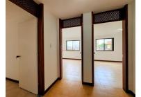 Apartamentos, Venta, Versalles - $585.000.000