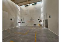 Locales y Bodegas, Alquiler, Bogotá - $30.000.000