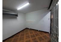 Locales y Bodegas, Alquiler, Bogotá - $600.000