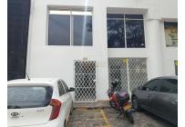Oficinas y Consultorios, Alquiler, San Vicente - $6.000.000