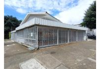 Locales y Bodegas, Alquiler, Camino Real - $2.000.000