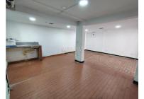 Locales y Bodegas, Alquiler, Camino Real - $2.000.000