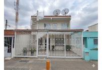 Casas, Venta, 7 de Agosto - $680.000.000