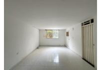 Apartamentos, Alquiler, Alcázares - $800.000