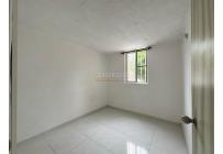 Apartamentos, Alquiler, Alcázares - $800.000