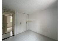 Apartamentos, Alquiler, Alcázares - $800.000