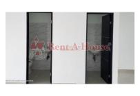 Locales y Bodegas, Venta, Bogotá - $2.500.000.000