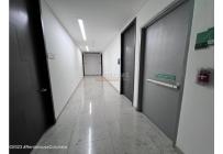 Oficinas y Consultorios, Venta, Bogotá - $2.450.000.000