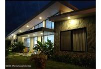 Casas, Venta, Villavicencio - $1.100.000.000