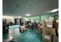 Locales y Bodegas, Venta, Bogotá - $3.000.000.000