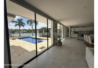 Casas, Venta, Girardot - $3.000.000.000