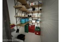 Locales y Bodegas, Venta, Ricaurte - $400.000.000