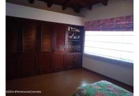 Casas, Venta, Bogotá - $2.500.000.000