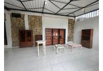 Locales y Bodegas, Alquiler, La Calera - $2.000.000