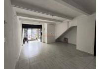 Locales y Bodegas, Alquiler, Villa del Prado - $1.200.000