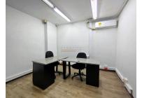 Oficinas y Consultorios, Alquiler, La Flora - $5.500.000