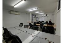 Oficinas y Consultorios, Alquiler, La Flora - $4.700.000