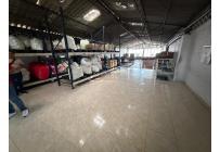 Locales y Bodegas, Alquiler, La Base - $7.800.000