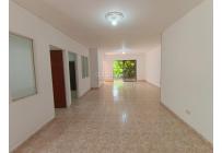 Apartamentos, Alquiler, Primero de Mayo - $1.700.000